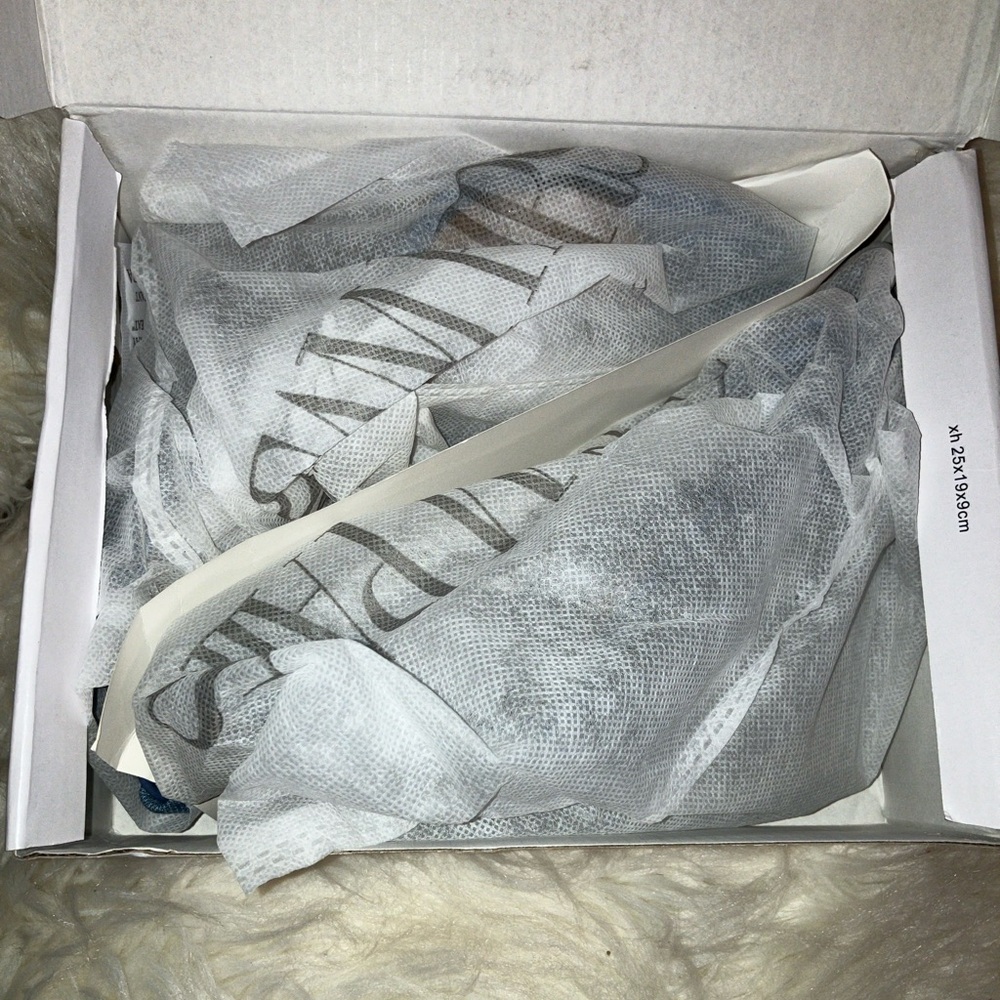 Lace Up Transparent Heel Sandal - Picture 9 of 9